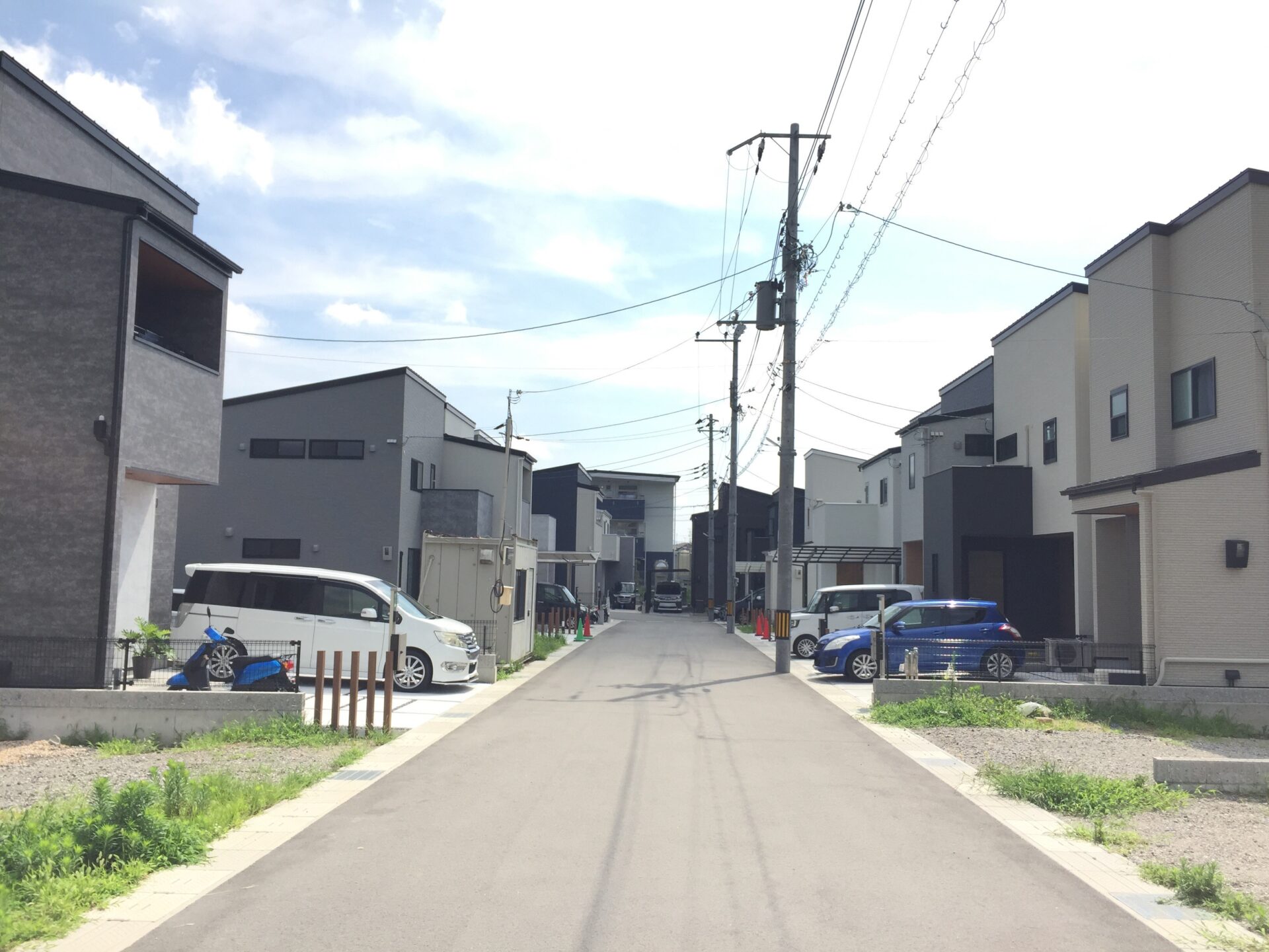 HAPPY TOWN 八戸木